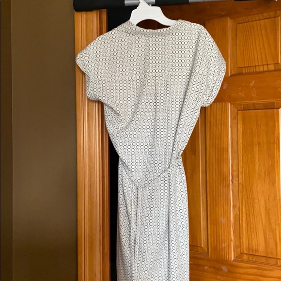 Brown and white express dress - Picture 3 of 3